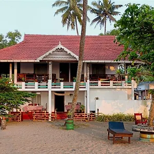  Homestay Marari Praise Beachfront